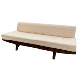 Scandinavian style daybed bench