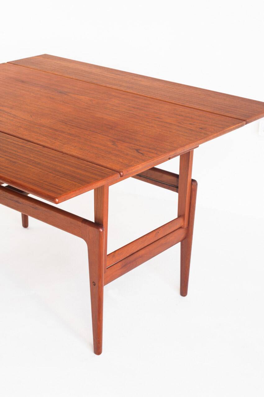 Vintage "Elevator" teak table Designed by Kai Kristiansen for VMMobler. Denmark, 1960s