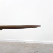 Circular coffee table in oak by Arne Jacobsen for Fritz Hansen, 1960s