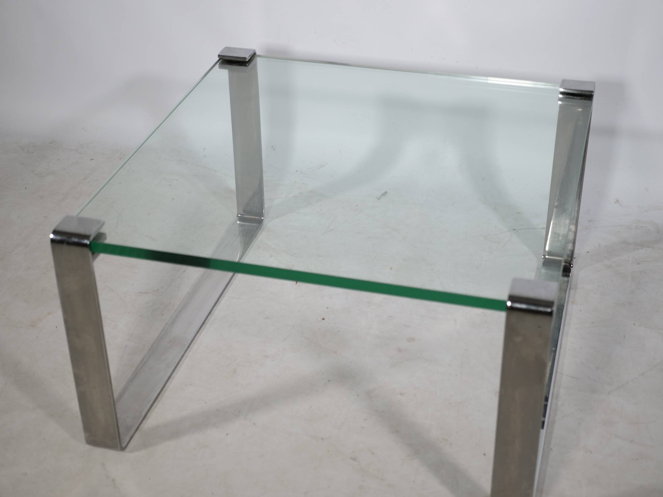 Table basse étroite en verre chromé Draenert 1022 années 1970