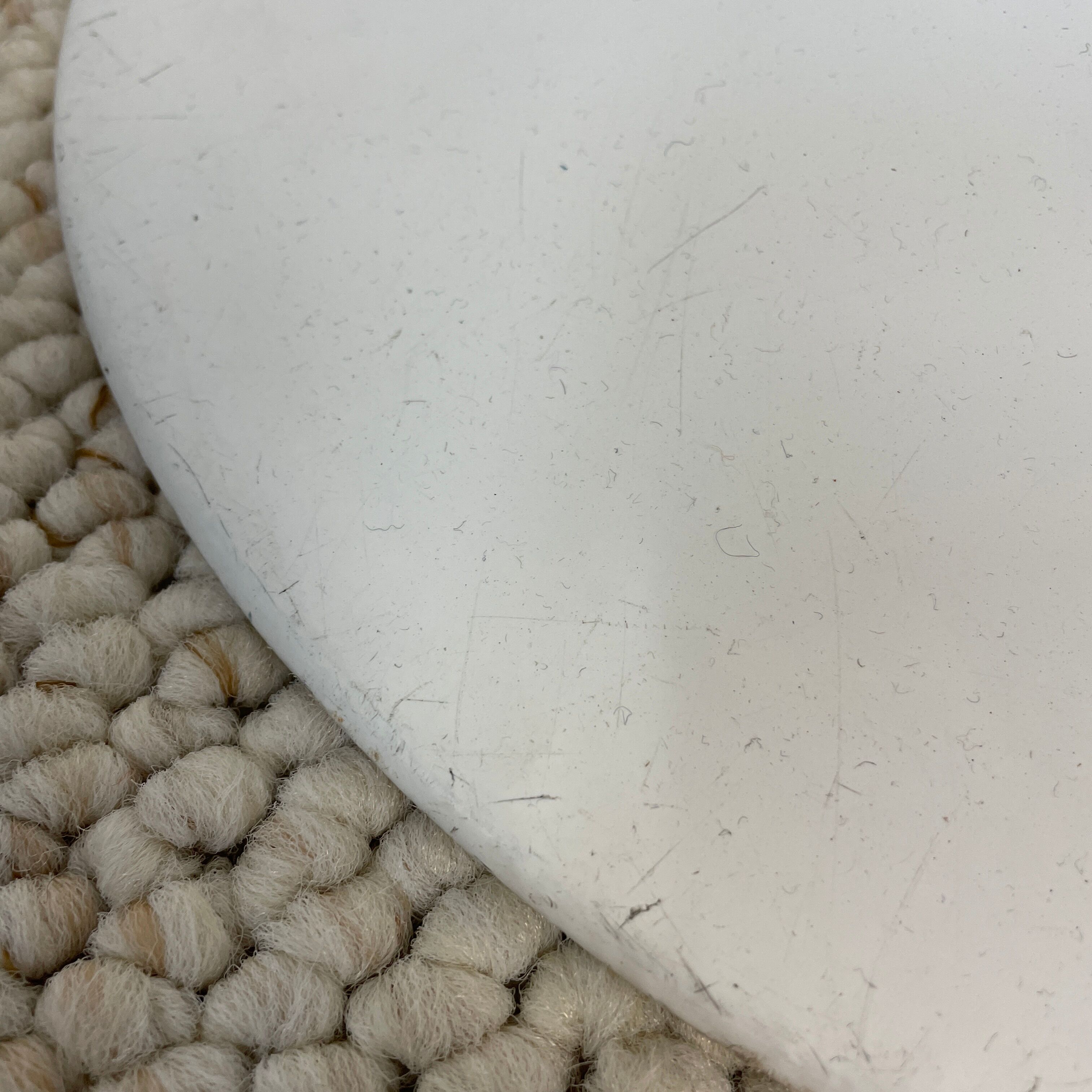 Tulip stools by Eero Saarinen, Knoll edition