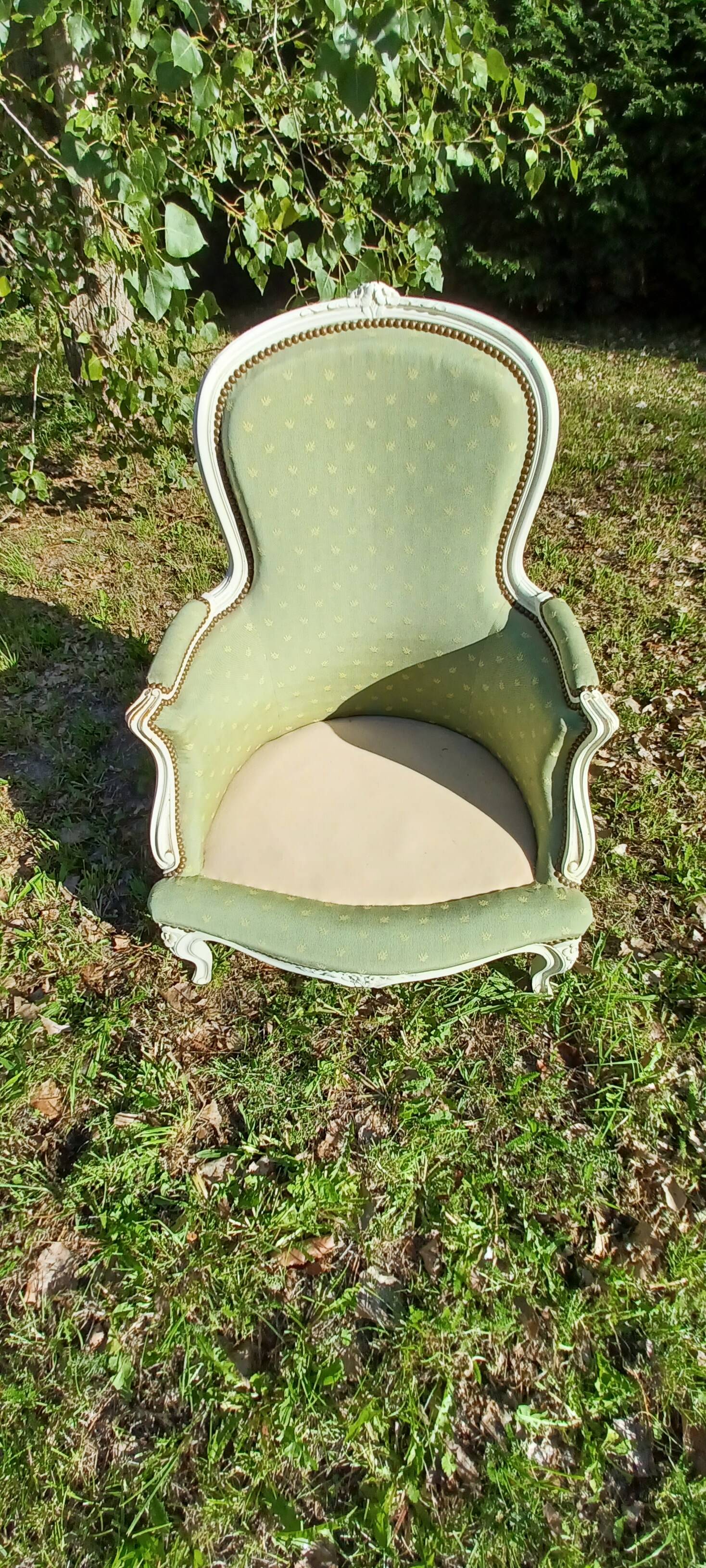 Voltaire Armchair / Louis XV Bergère (White & Green Patina)