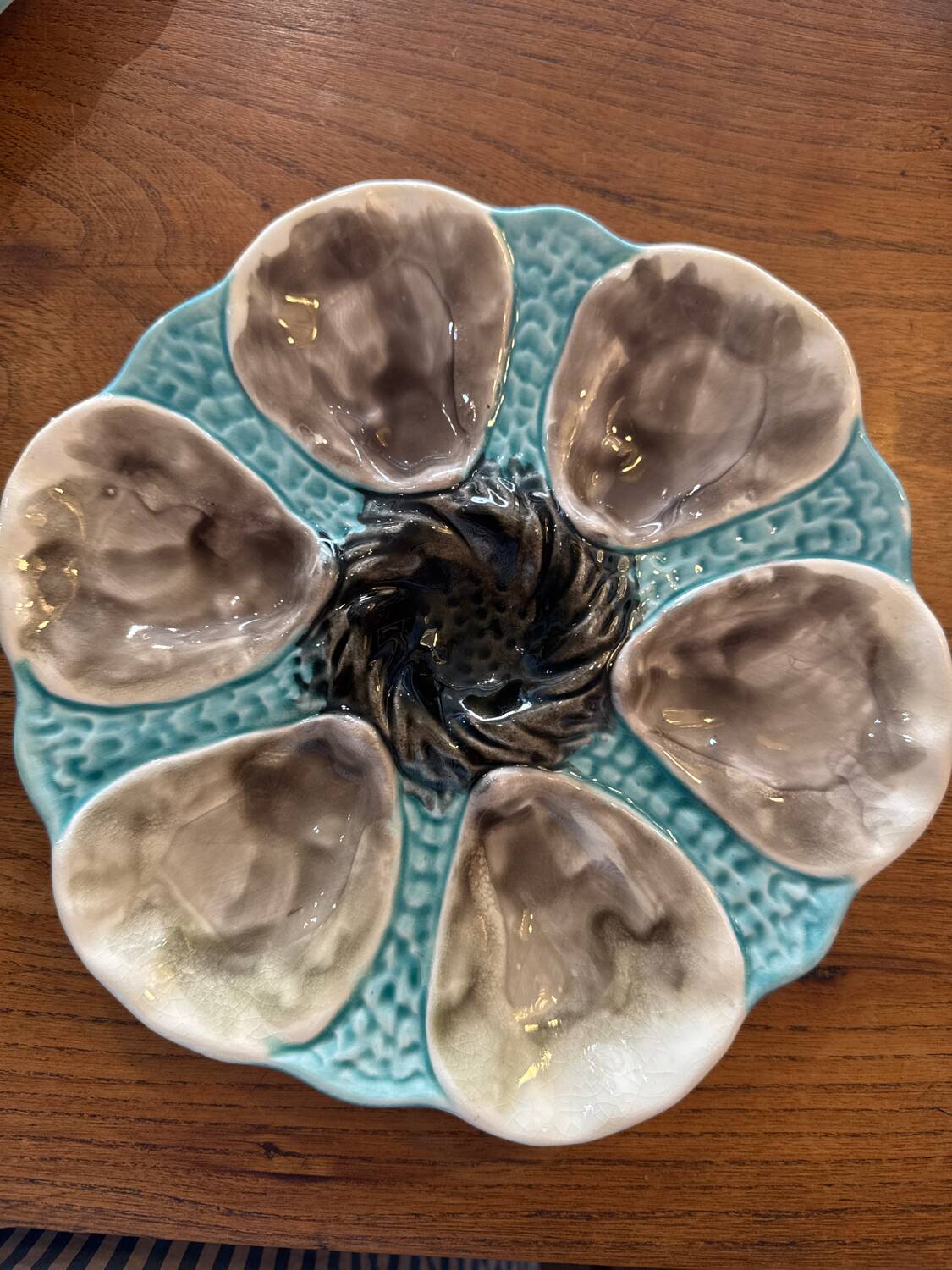 Oyster plate