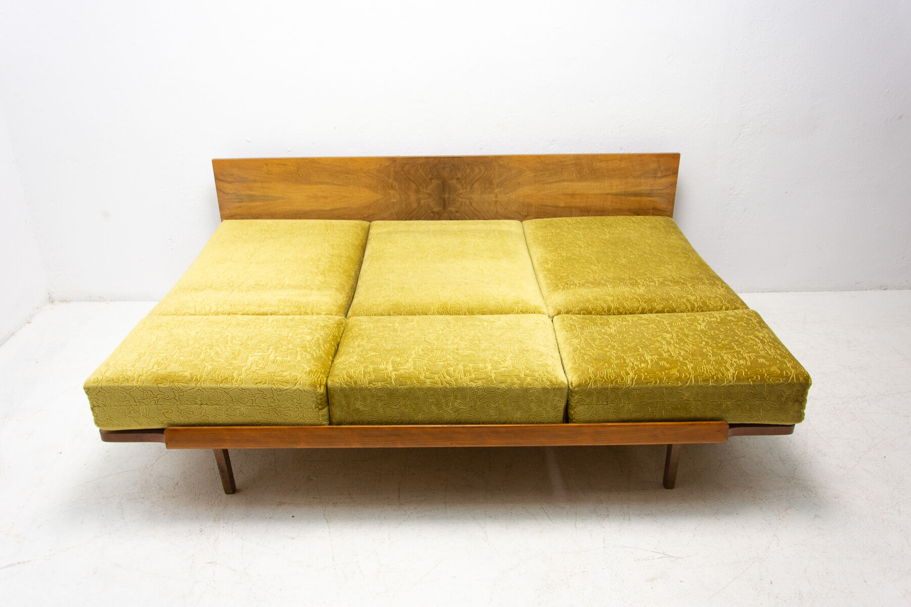 mid century sofabed in walnut by jindrich halabala for up zavody, 1950´s
