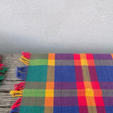 5 multicoloured checked napkins
