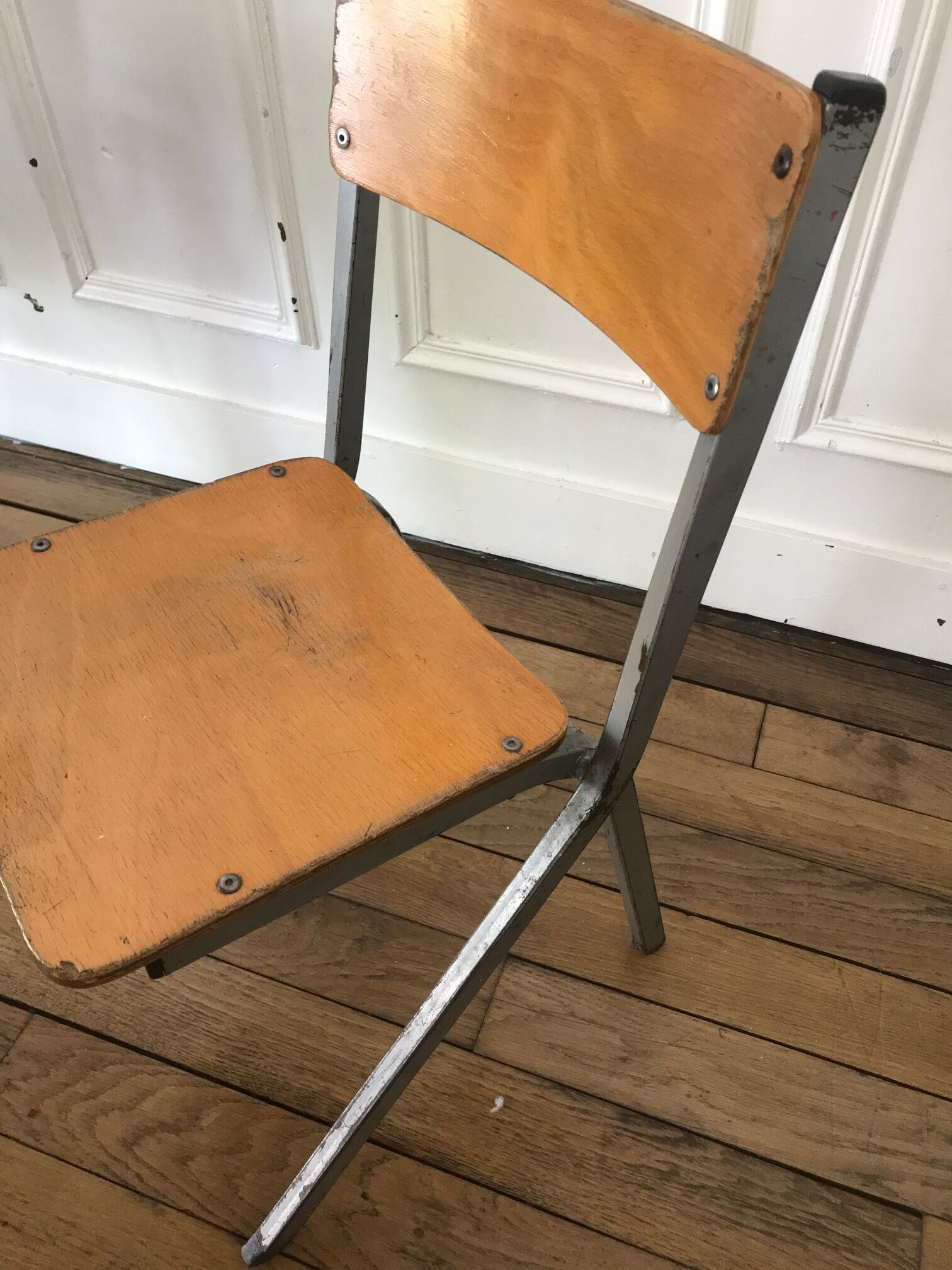 Industrial style children's chair