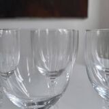 Service de 8 verres à vin en verre ciselé