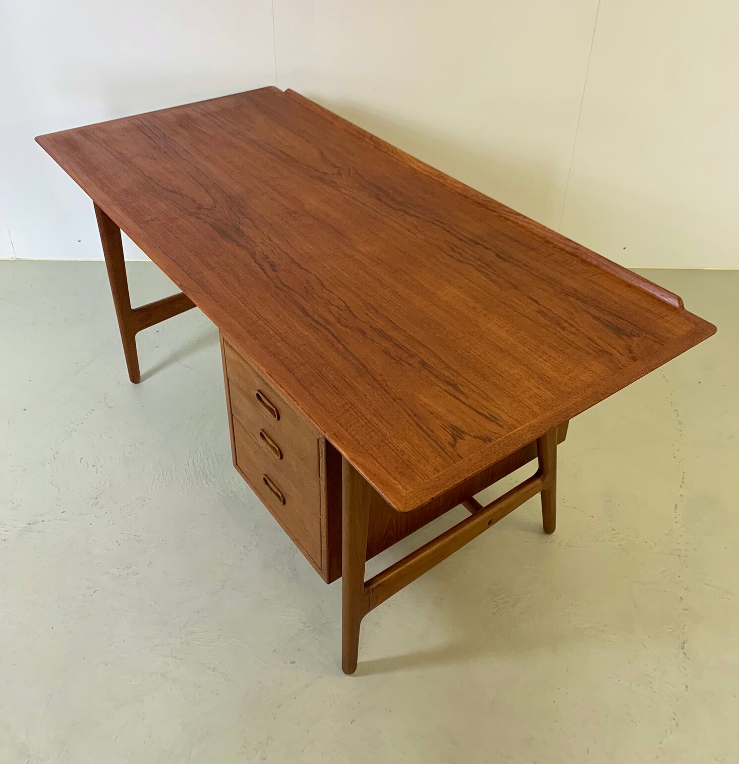 Danish midcentury teak executive desk by Arne Vodder edited by Sibast