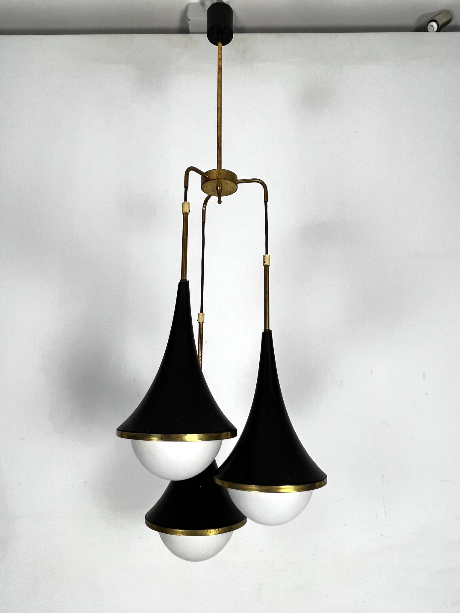 Mis-Century Stilnovo style pendant with three lights. Italy 1950s