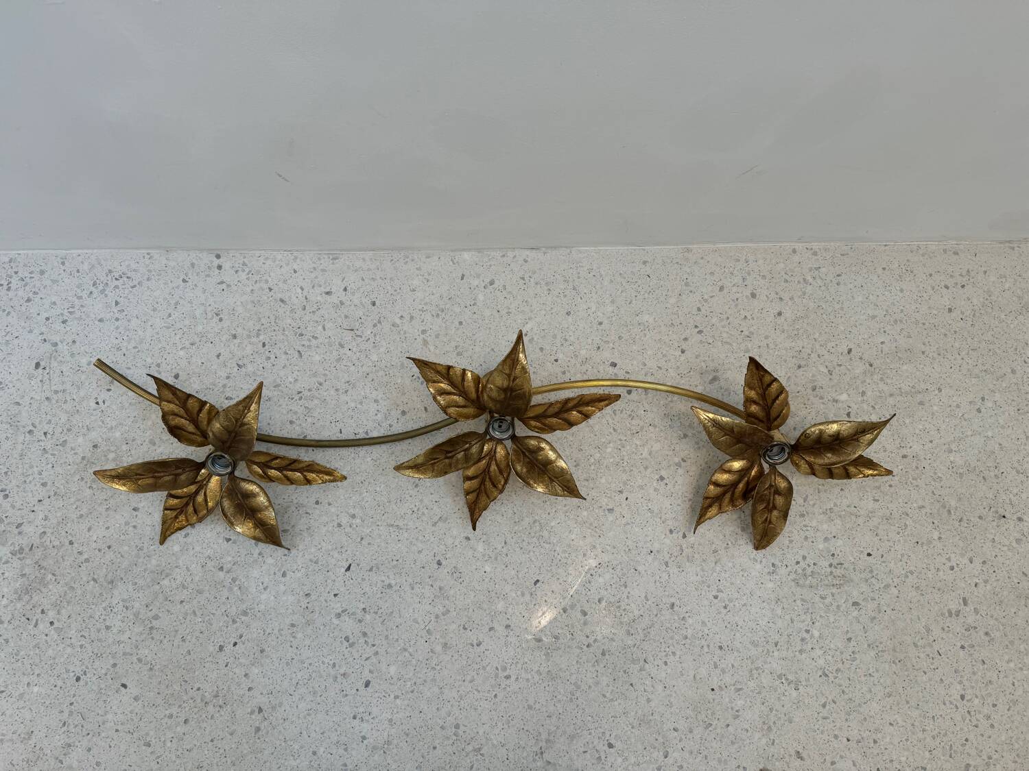 Large brass wall light, Willy Daro