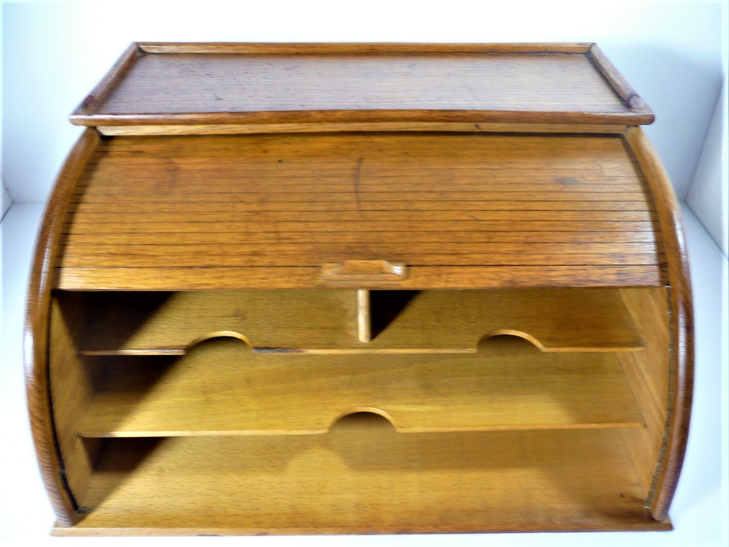 Wooden curtain desk binder
