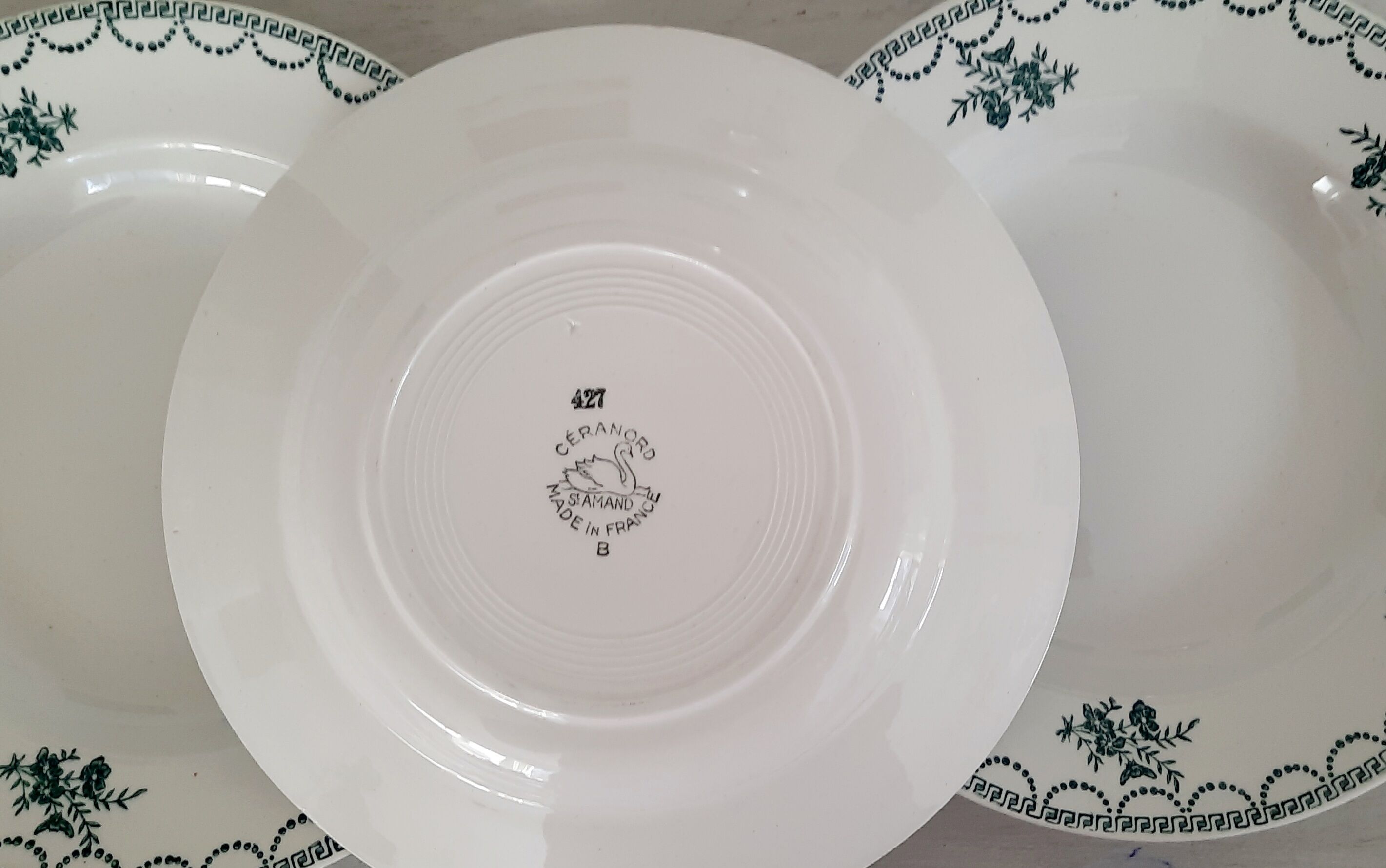 Hollow plates old earthenware Saint Amand Ceranord numbered 427 vintage