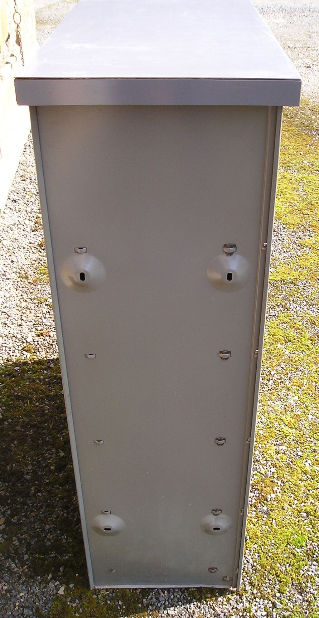 Cabinet with 10 drawers flaps with label holder and roneo buttons