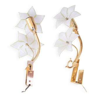 Charming Set of 2 Murano White Flowers Wall Light, 1970s