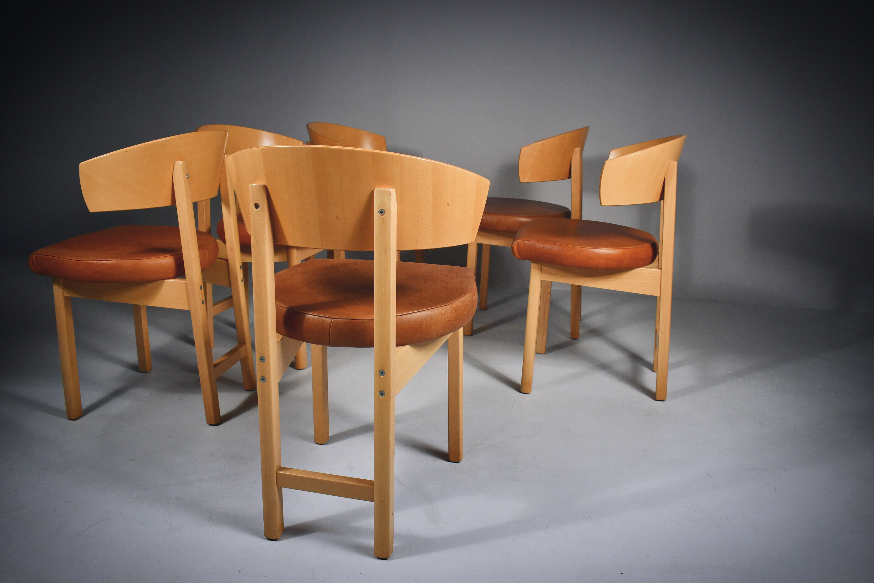 Vintage dining chairs in natural leather and beech Italy