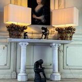 Pair of table lamps, half Corinthian capitals in carved and gilded wood, 18th century