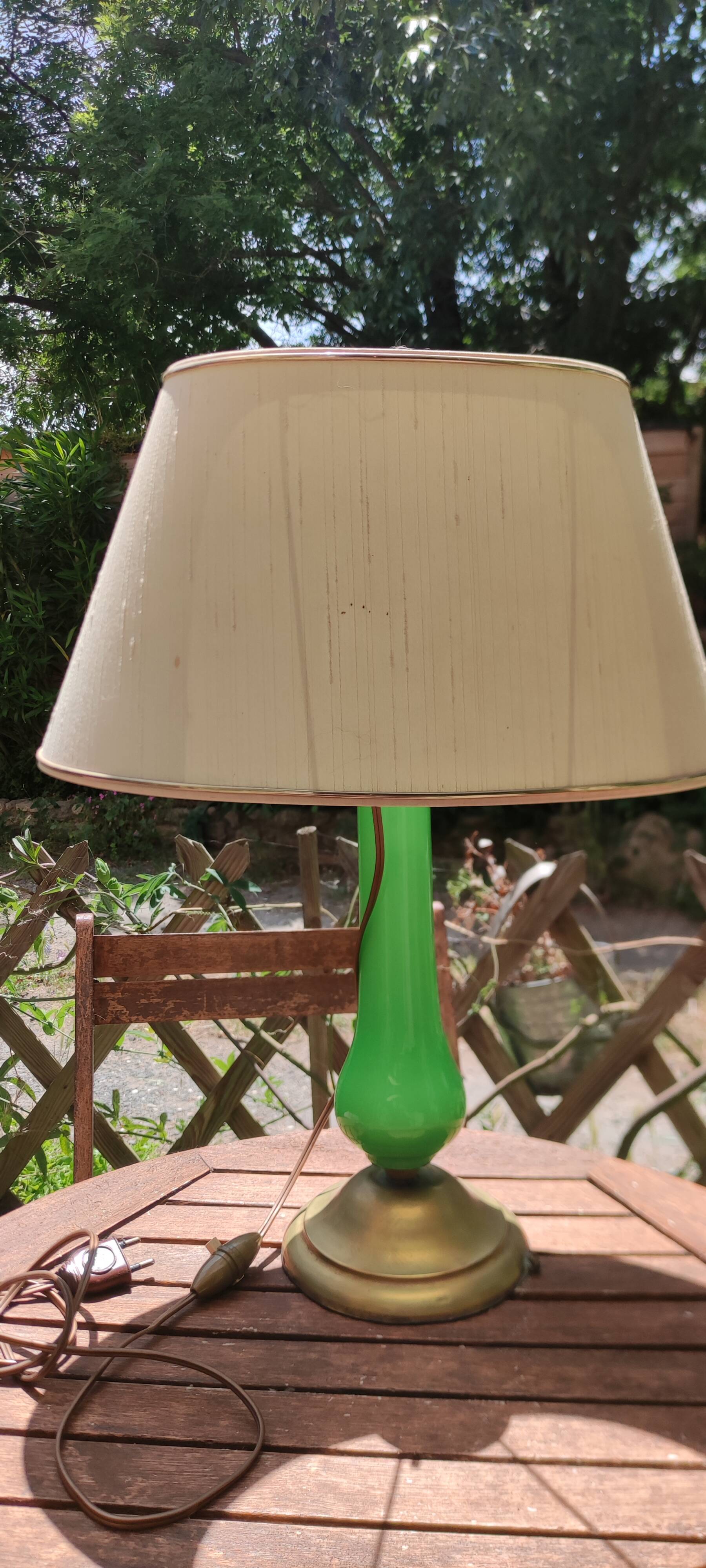 Set of 2 opaline lamps