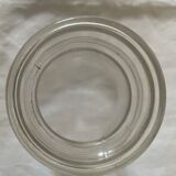 Vase en verre moulé