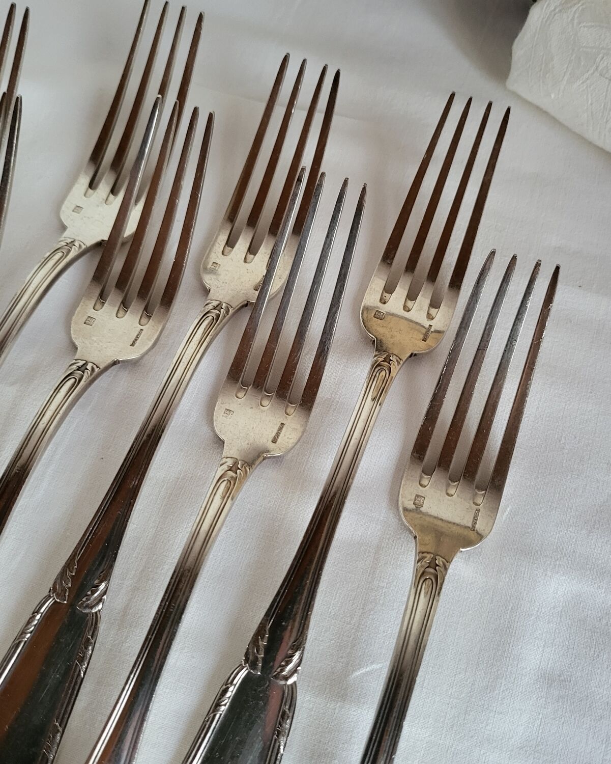 12 Fourchettes en métal argenté Boulenger Couverts de table