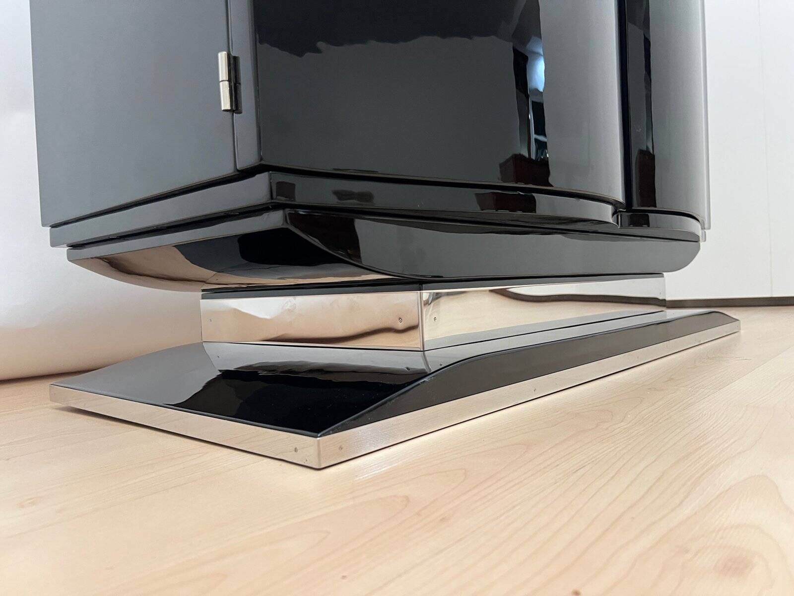 French Art Deco Bar Sideboard in Black Lacquer and Chrome, 1930