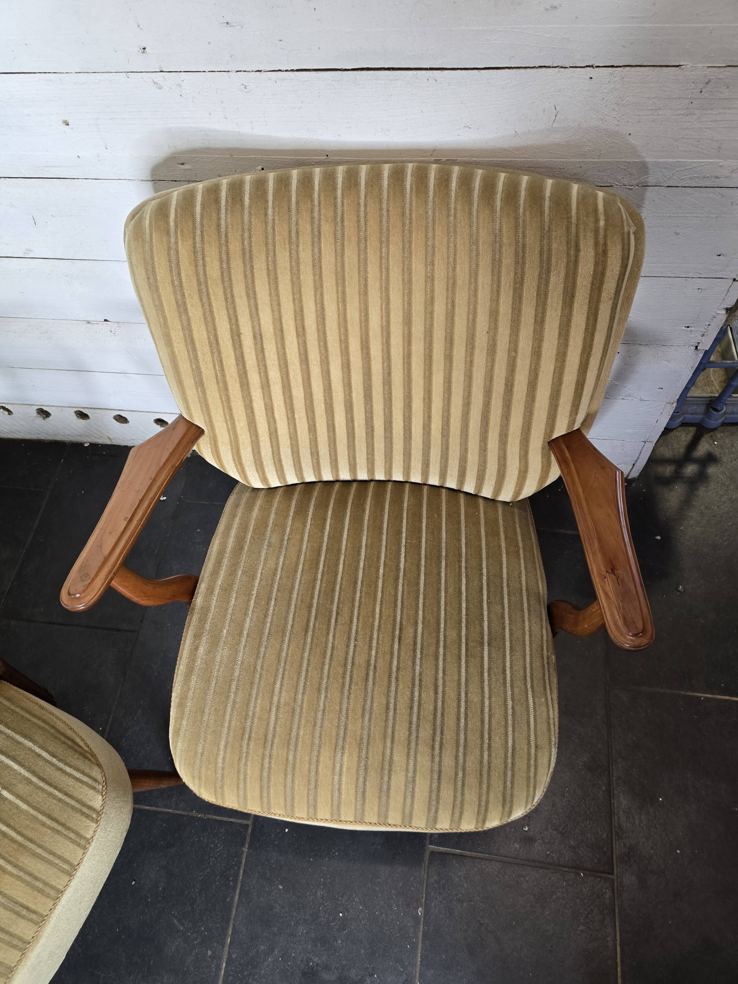 Paire de fauteuils cocktail