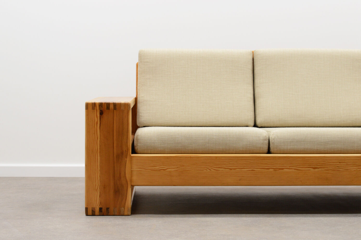 Pine 3 seater sofa by Ate van Apeldoorn for Houtwerk Hattem.