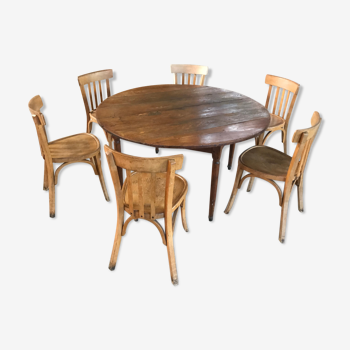 Table de ferme ronde 1850 et 6 chaises bistrot