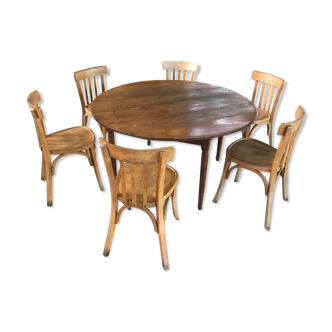 Table de ferme ronde 1850 et 6 chaises bistrot