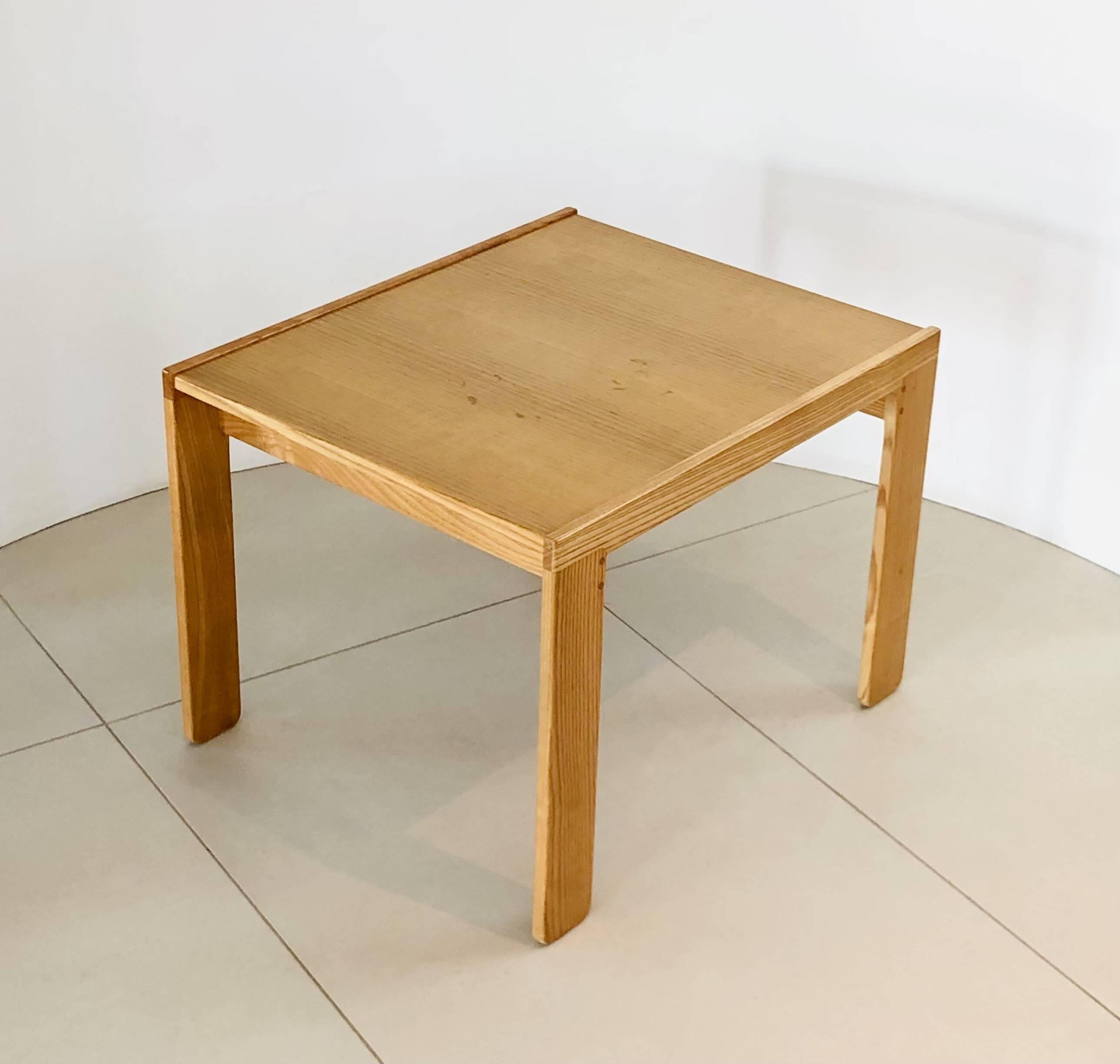 Model 777 ash nesting tables by Afra & Tobia Scarpa for Cassina, Italy 1960s