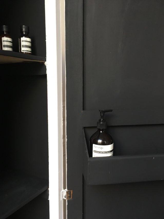 Vintage wardrobe 60'feet compass