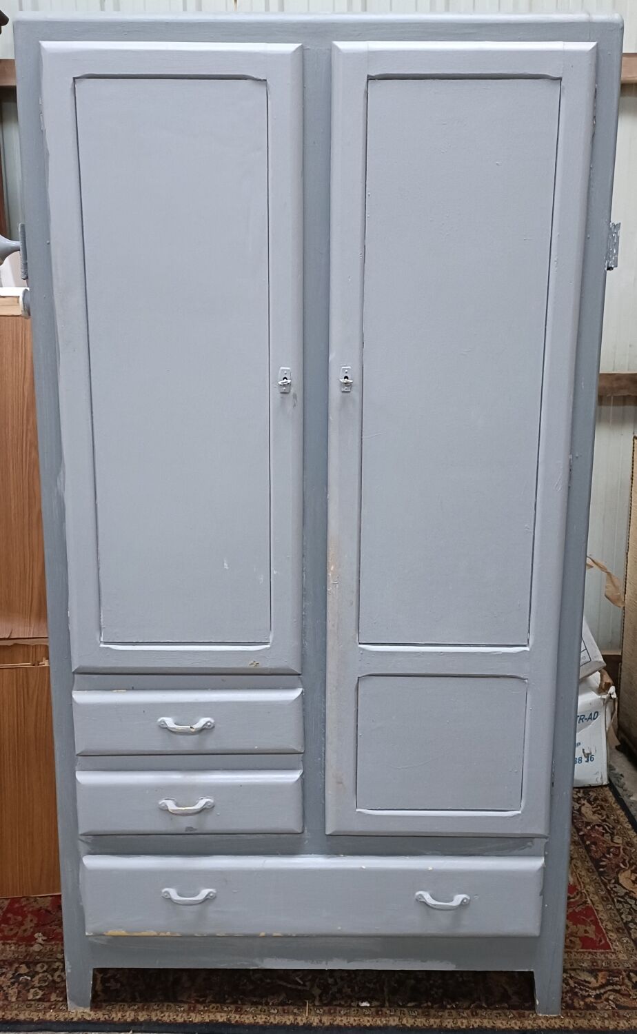 Armoire parisienne grise années 50