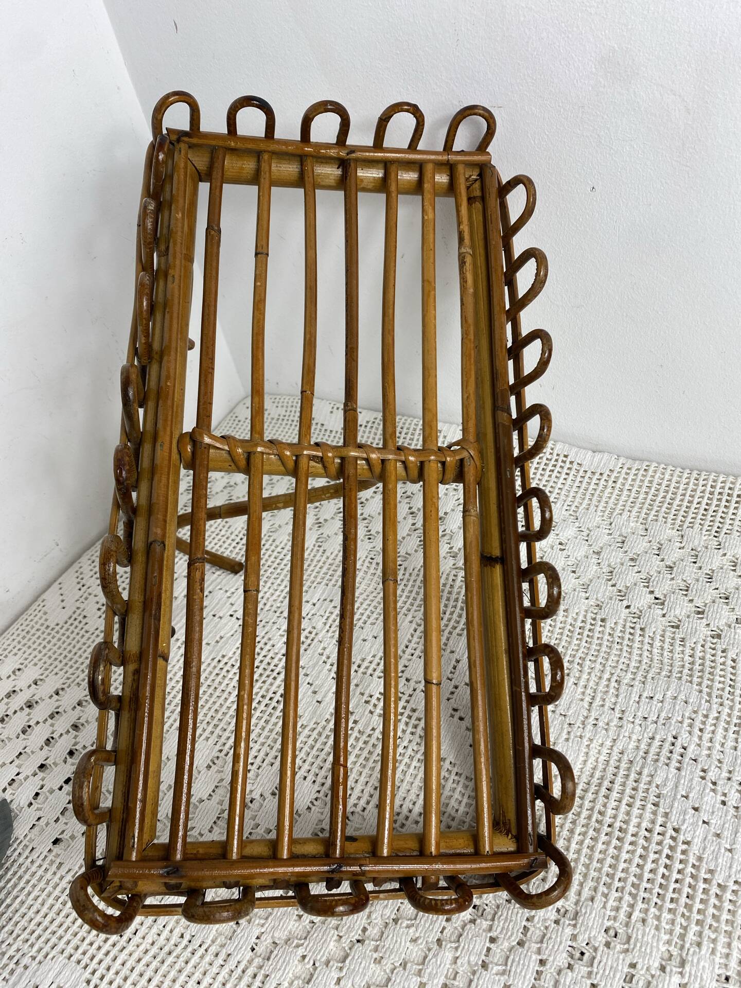 Shelf or wall console in rattan and bamboo