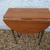 Table in formica