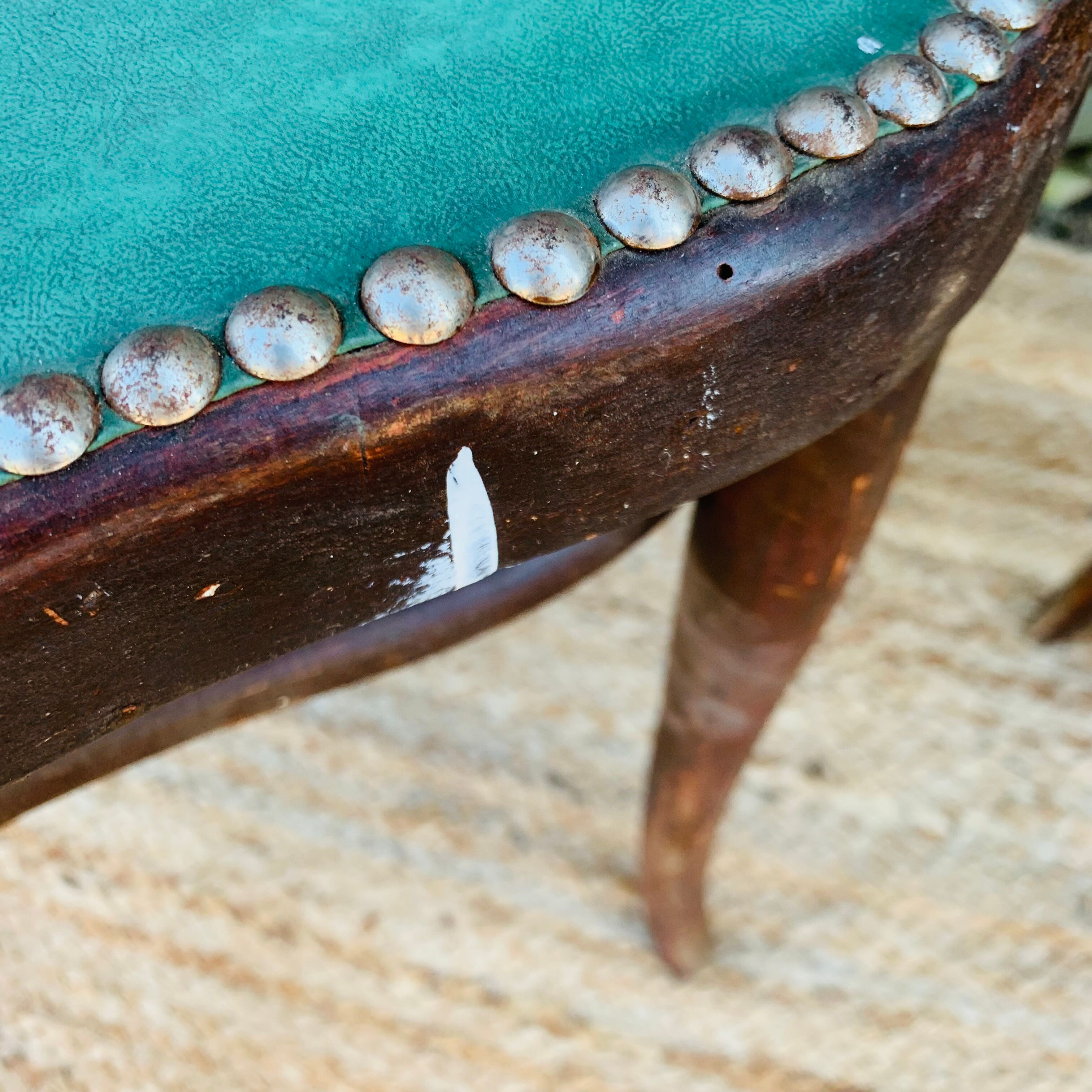 Pair of chairs Thonet n°28 model heart late nineteenth