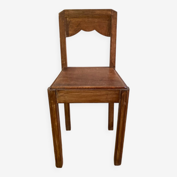 Petite chaise d’écolier en bois