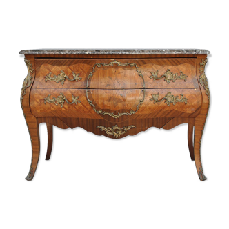 Commode de style Louis XV marbre brèche bronze doré XIXème