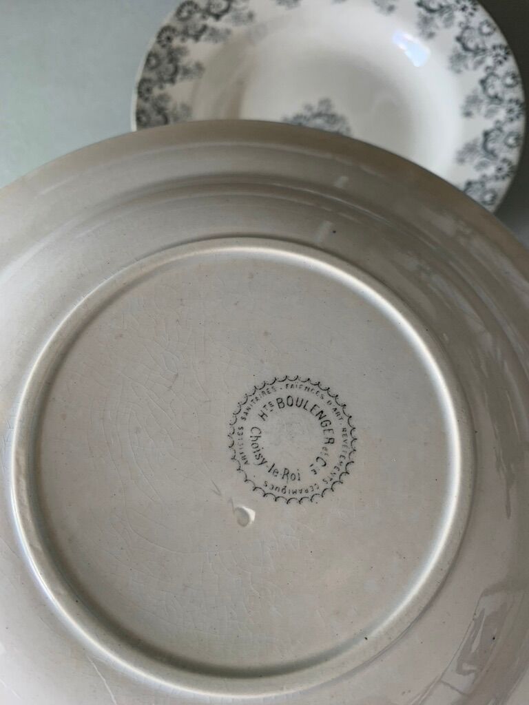 3 hollow plates in iron earth