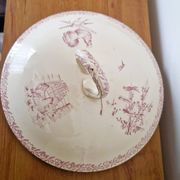 Sarreguemines soup tureen, country model F.F. Pexonne