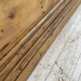 Trading counter central island pine