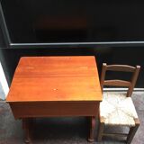 Child desk chair with trunk