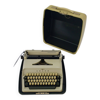 Adler Gabriele 20 portable typewriter 50s/60s