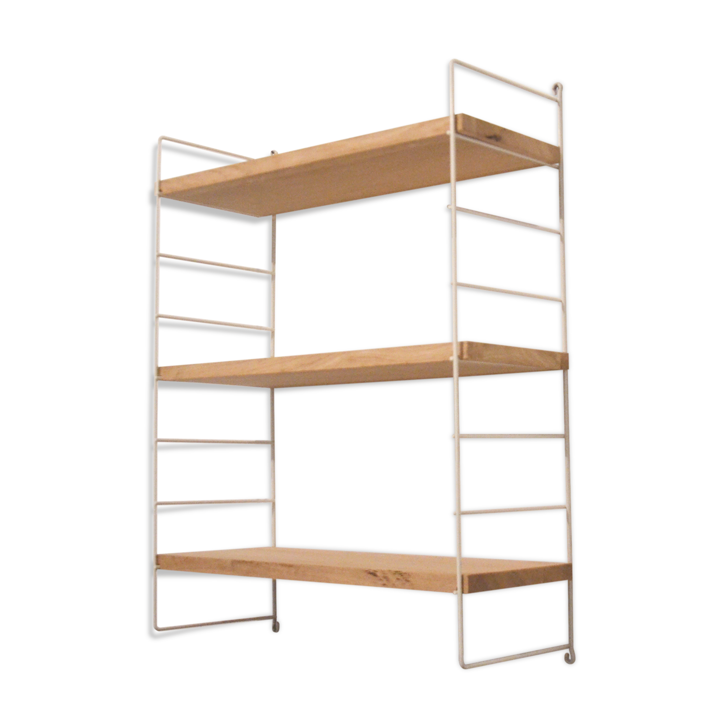 Shelf wall string 60s