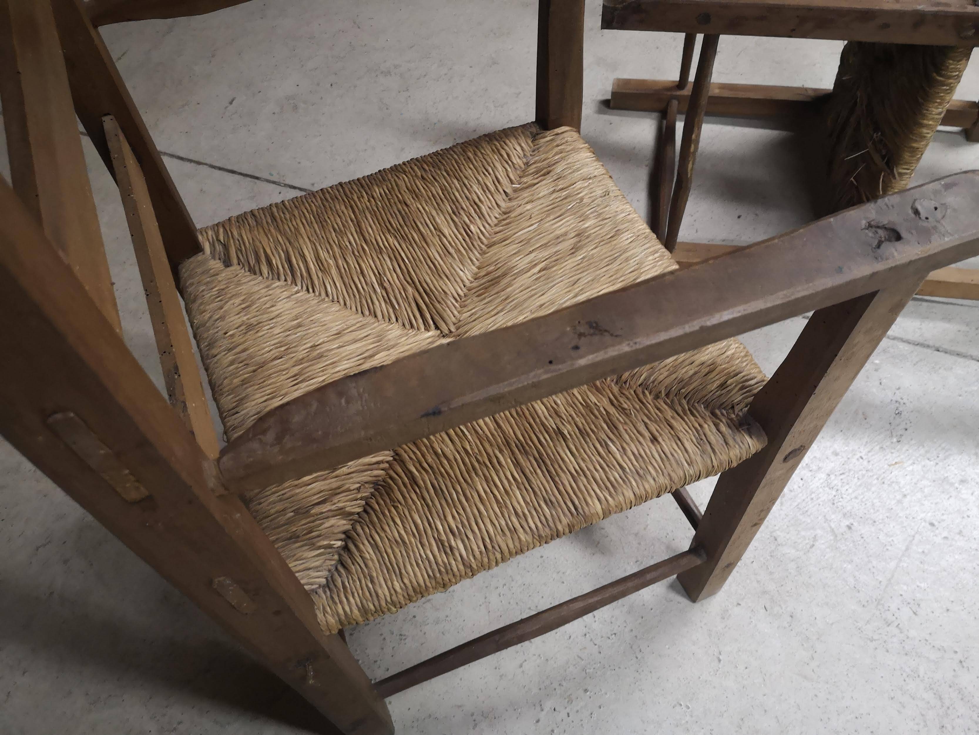 Pair of antique wooden straw-seated armchairs - Authentic country style
