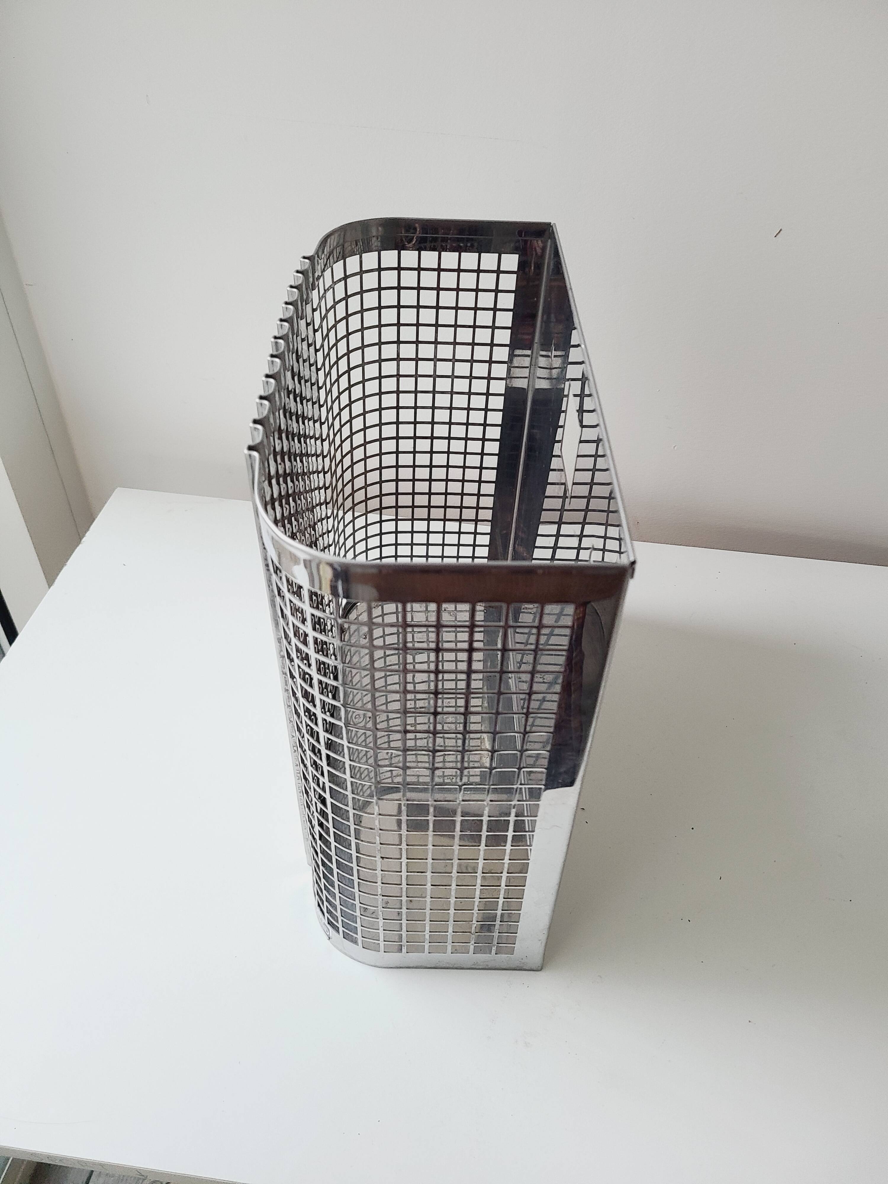 Corbeille murale industrielle en inox