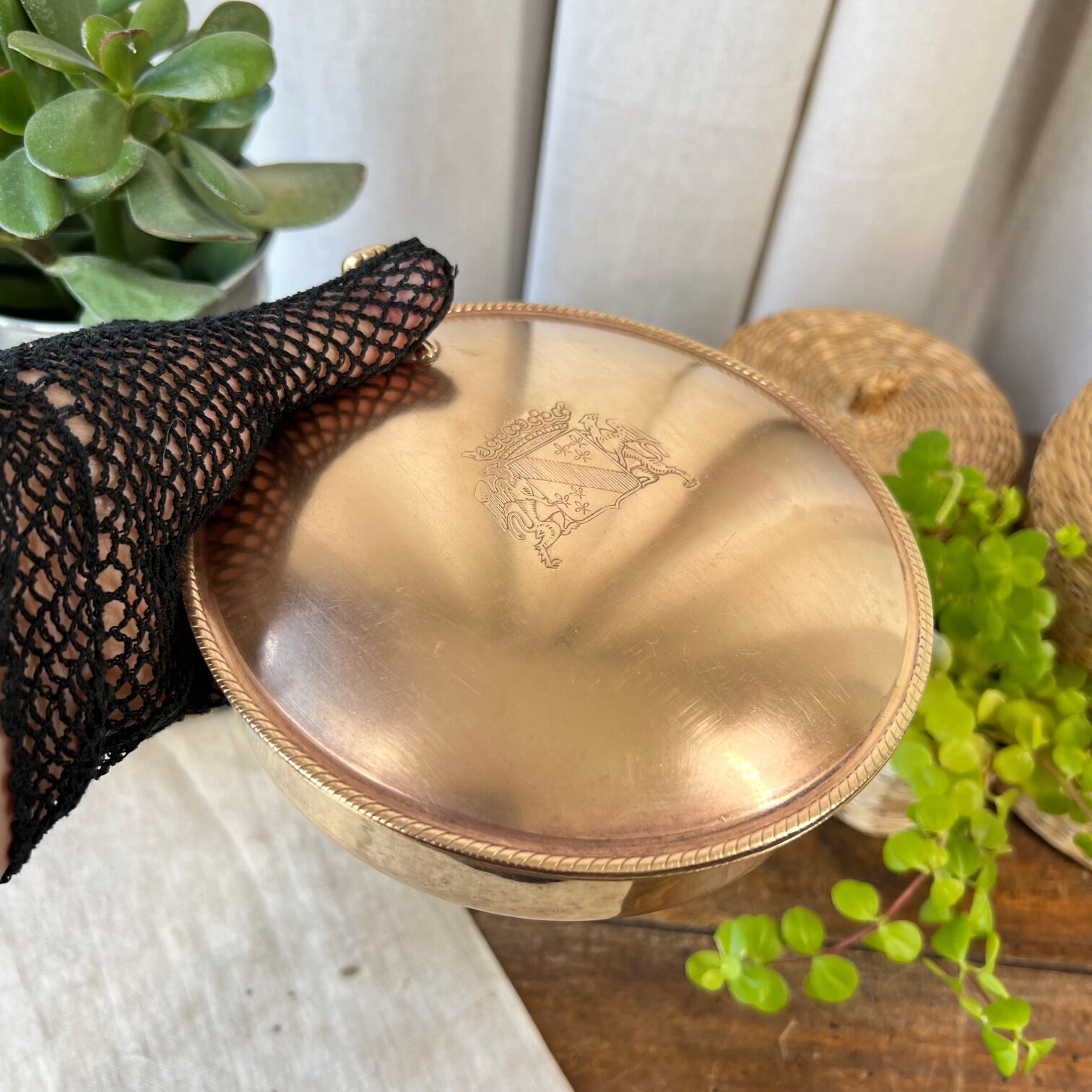 Pocket tray or box made of brass "N"