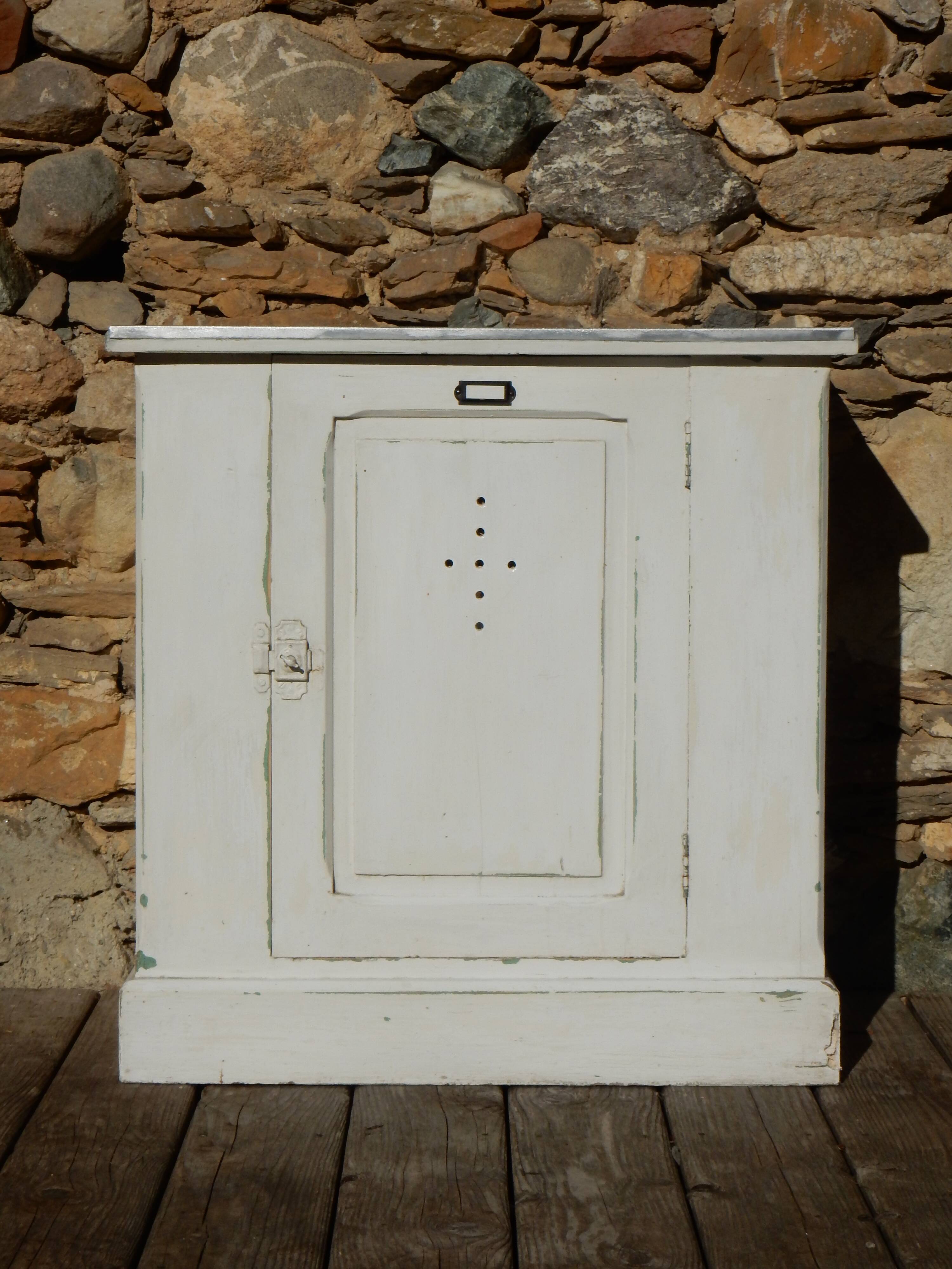 Antique small workshop/trade cabinet - Fir wood sideboard with zinc top