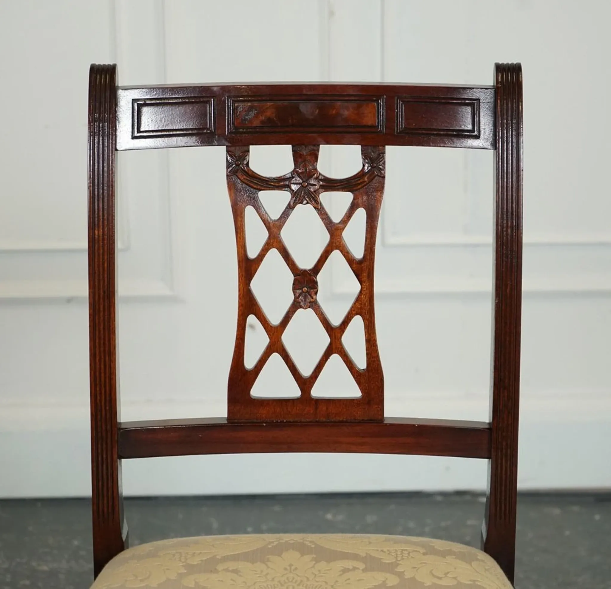 Chaises de Salle à Manger Hepplewhite avec Sièges Rembourrés Crème de Bevan Funnell, Set de 5