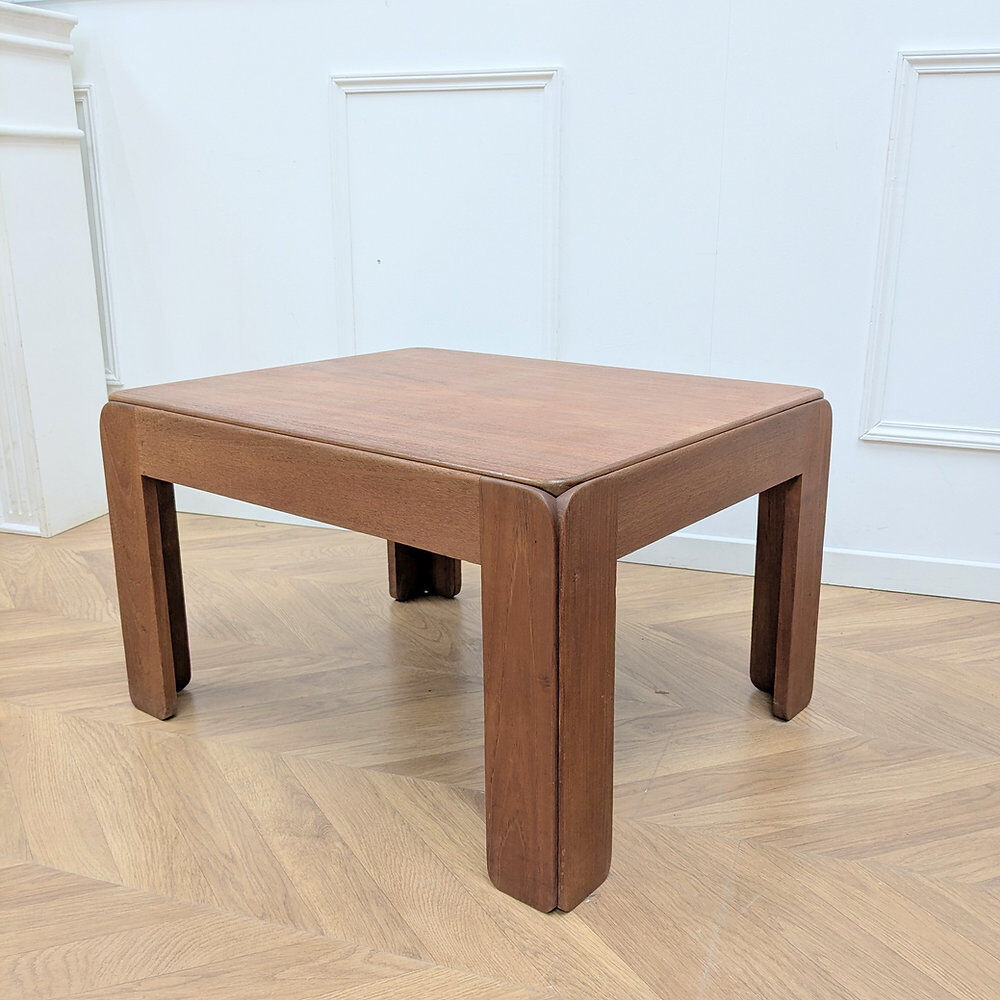 Niels Eilersen teak coffee table, Danish 1970s.