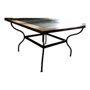 Table carrée