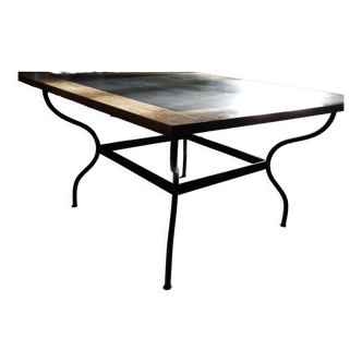 Square table